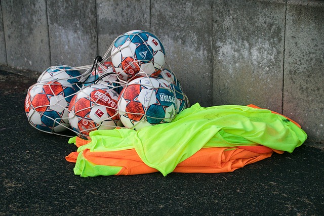 展的战略考 展的战略考